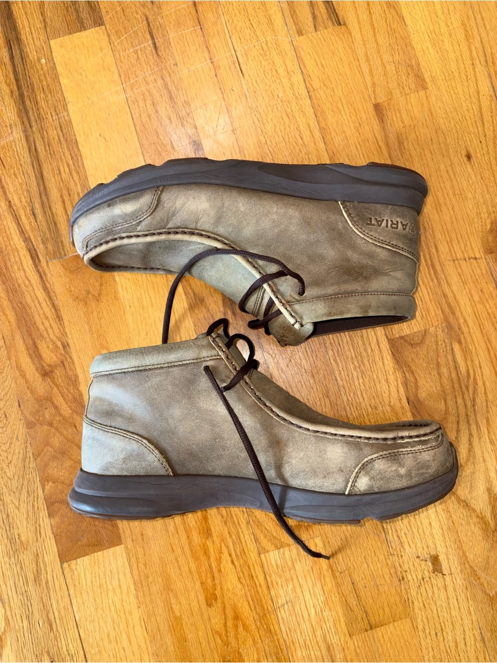 Men's Ariat Spitfire Casual Brown Bomber Shoes (Size 10D)